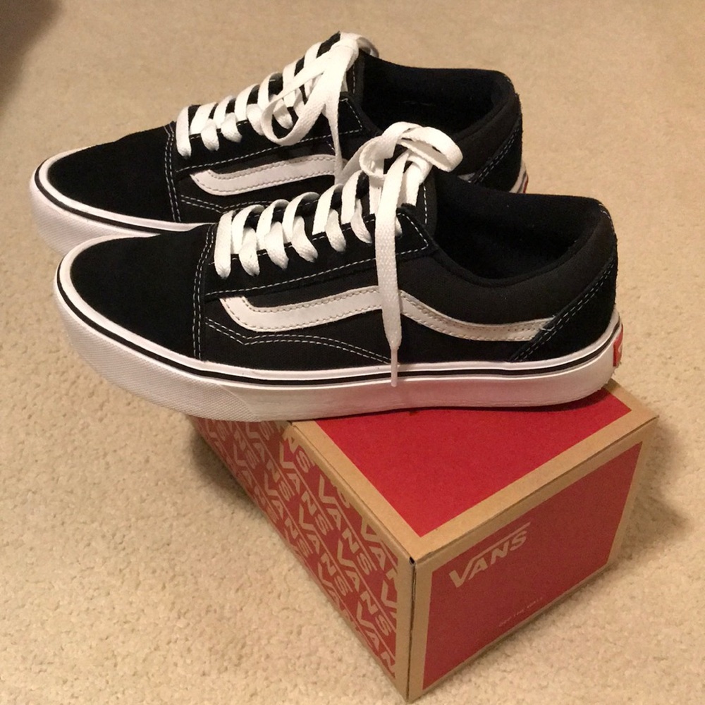 OLD SKOOL LITE VANS
